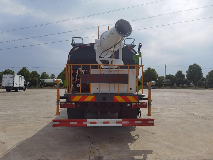 D9系列12.4方绿化喷洒车