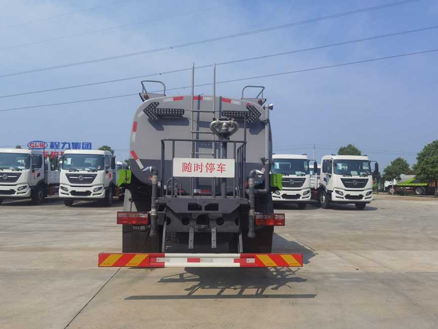 D9系列11.94方洒水车