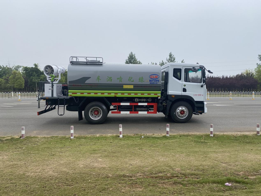 D9系列13.84方绿化喷洒车